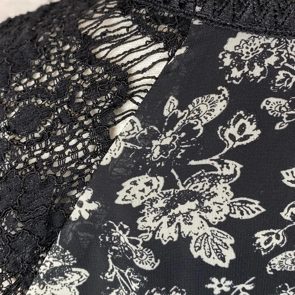 Maurice’s Black & White Lace Floral Midi Dress size Large